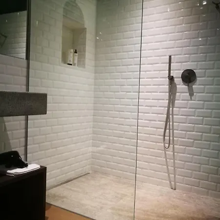 Officina Tesini Guest 3* Verona