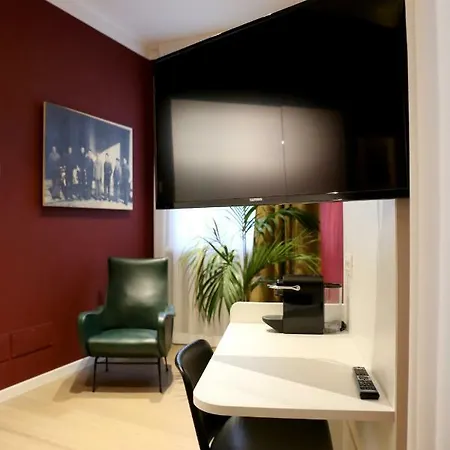 Officina Tesini Guest Bed & Breakfast 2*